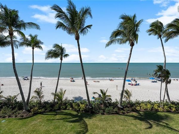 30 3rd AVE S, NAPLES, FL 34102