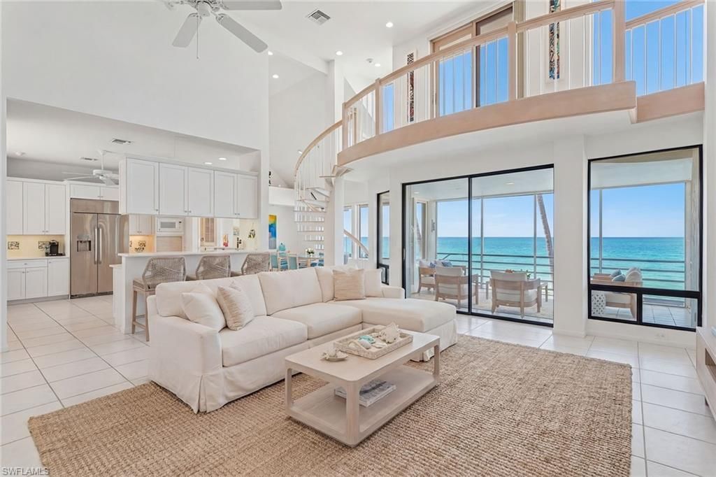 30 3rd Ave S, Naples, FL 34102 Photo