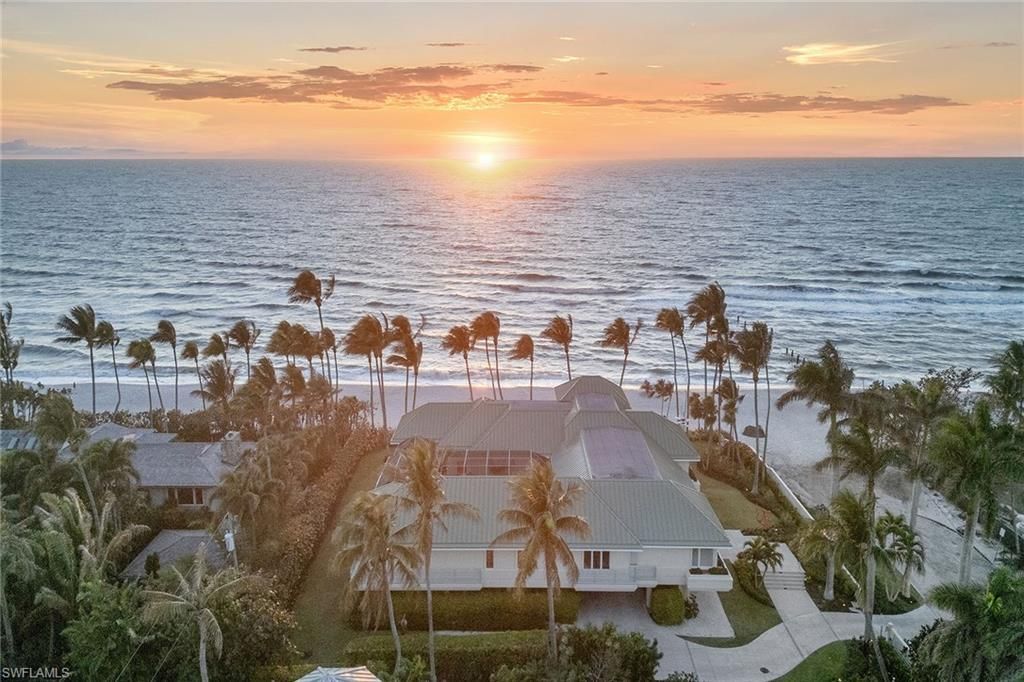 30 3rd Ave S, Naples, FL 34102 Photo