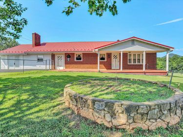 75 ACORN RD, Rocky Mount, VA 24151