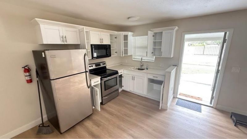 800 Moffett Street, Unit 3, Hallandale Beach, FL 33009 Photo