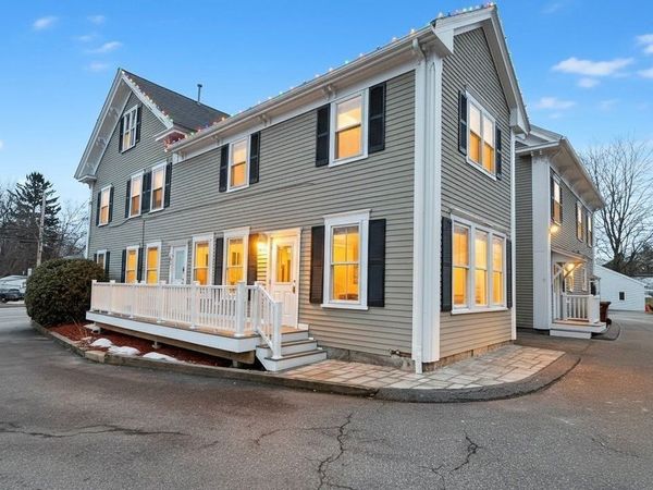 264 Middlesex Road, Unit 264, Tyngsborough, MA 01879