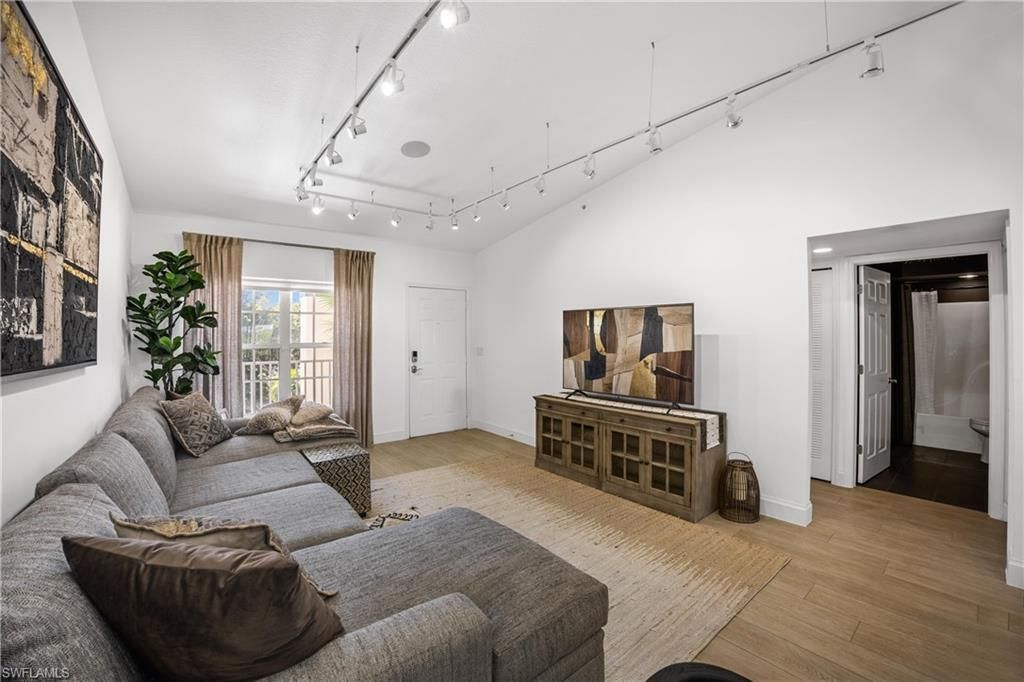 28871 Bermuda Lago Ct, Unit 304, Bonita Springs, FL 34134 Photo