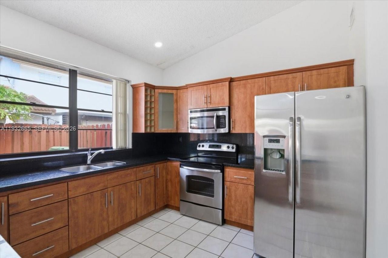 13521 SW 62nd St, Unit 119, Miami, FL 33183 Photo