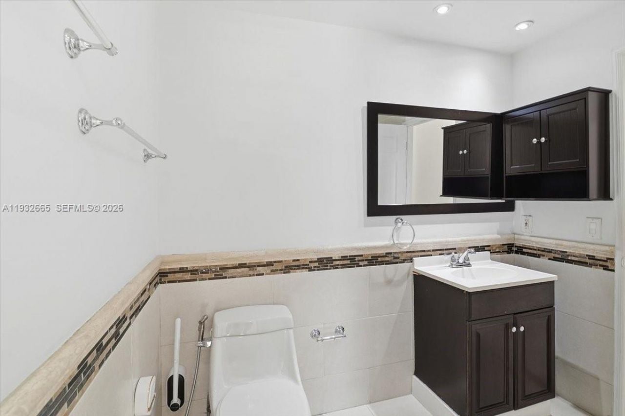 13521 SW 62nd St, Unit 119, Miami, FL 33183 Photo