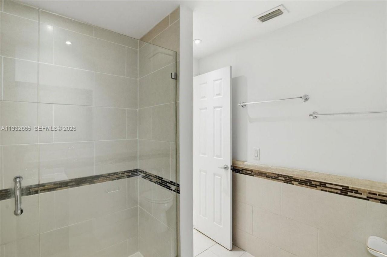 13521 SW 62nd St, Unit 119, Miami, FL 33183 Photo