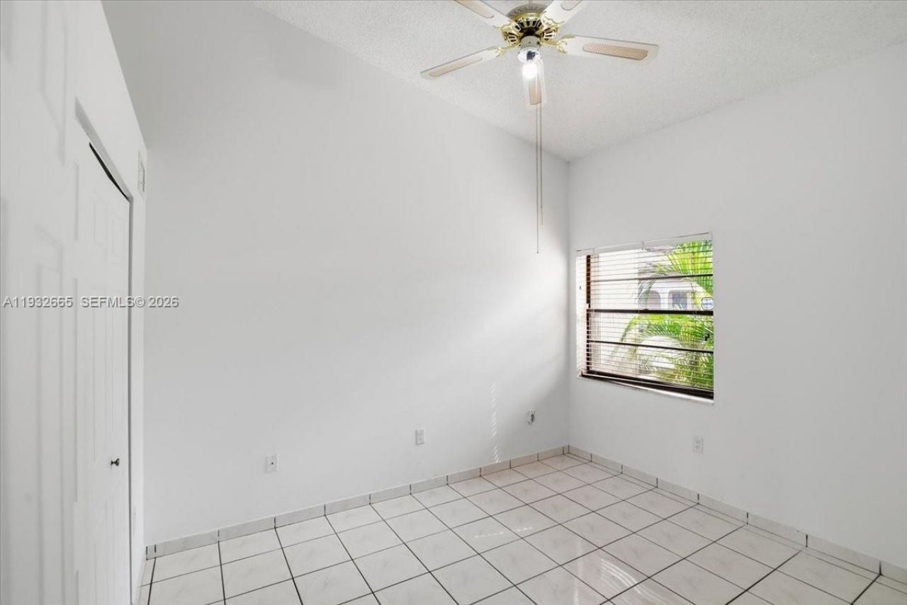 13521 SW 62nd St, Unit 119, Miami, FL 33183 Photo