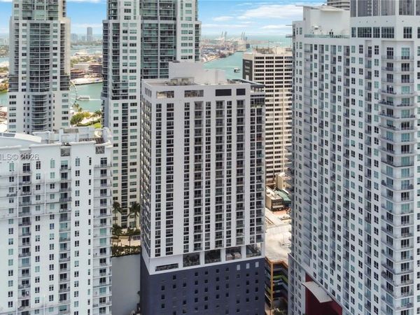227 NE 2nd St, Unit 2506, Miami, FL 33132