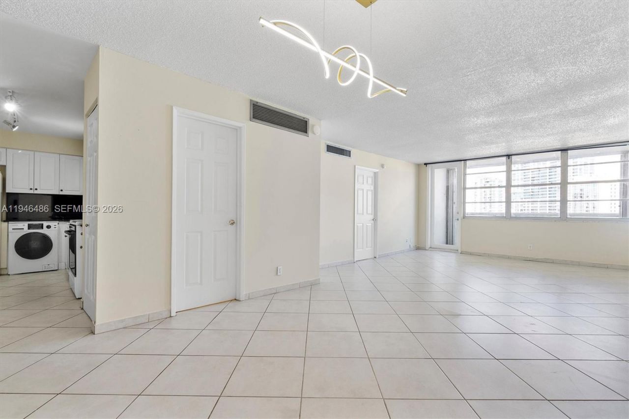 6770 Indian Creek Dr , Unit 8R, Miami Beach, FL 33141 Photo