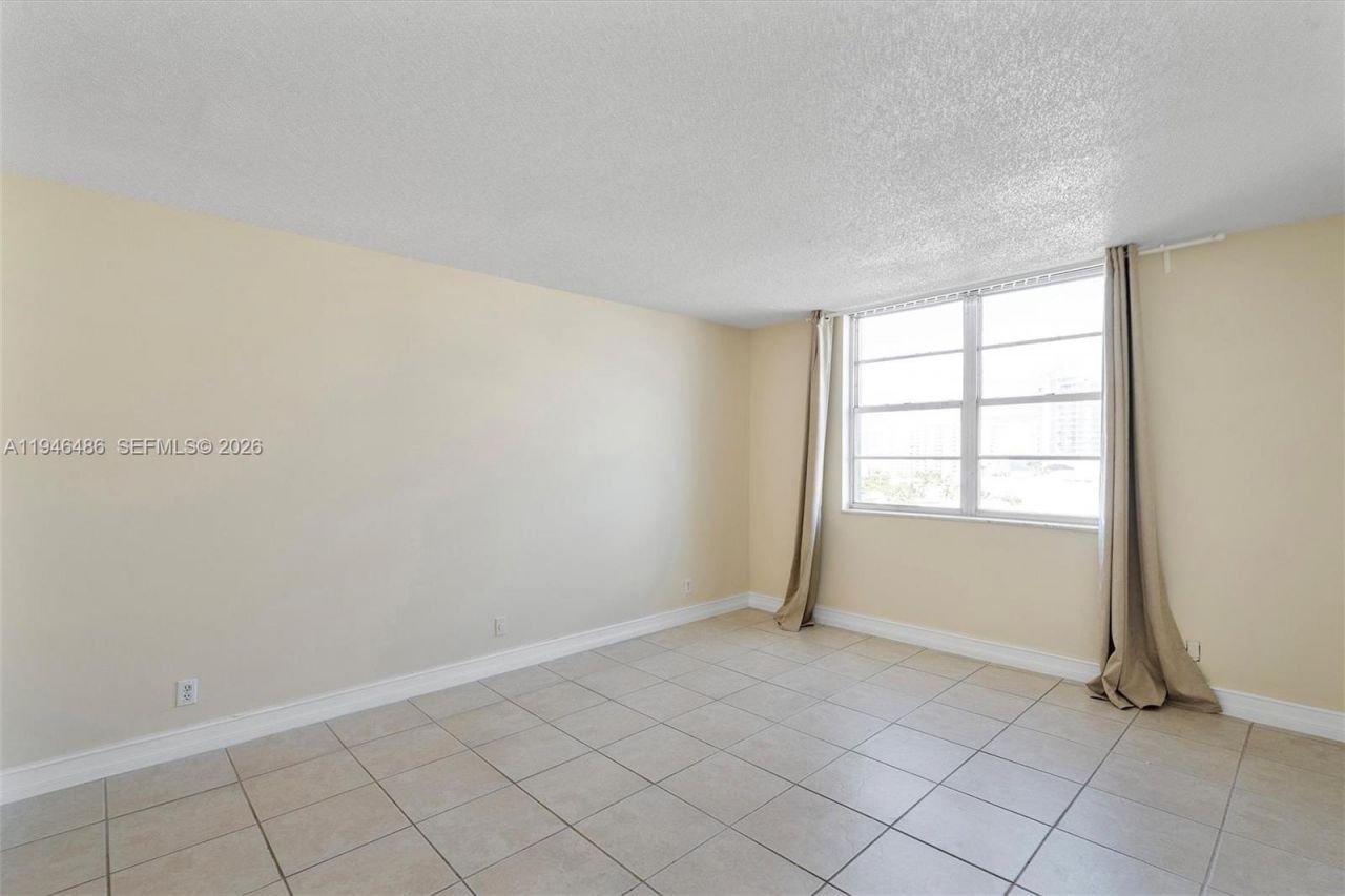 6770 Indian Creek Dr , Unit 8R, Miami Beach, FL 33141 Photo