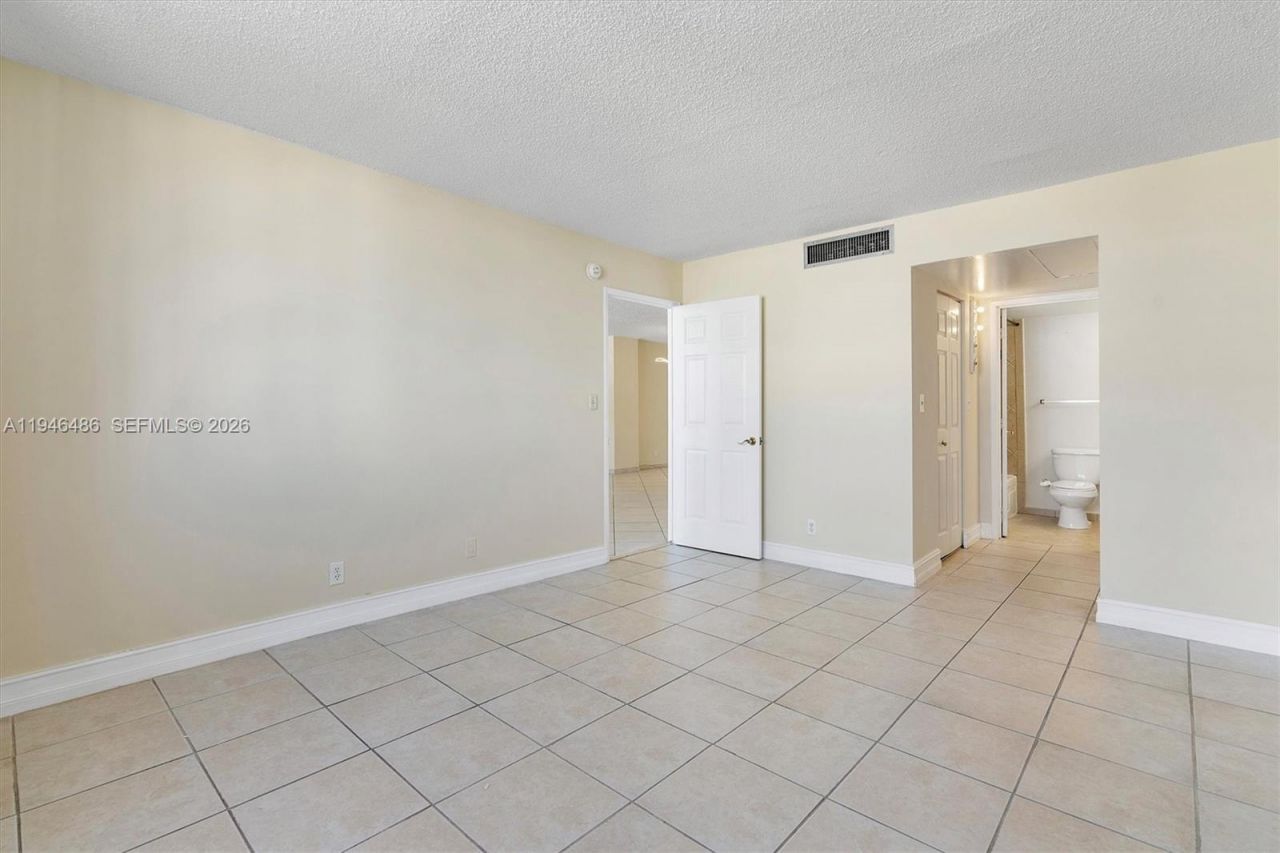 6770 Indian Creek Dr , Unit 8R, Miami Beach, FL 33141 Photo