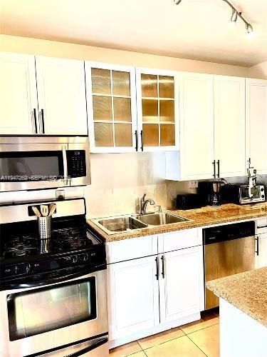 717 NE 16th Ave, Unit 717A, Fort Lauderdale, FL 33304 Photo