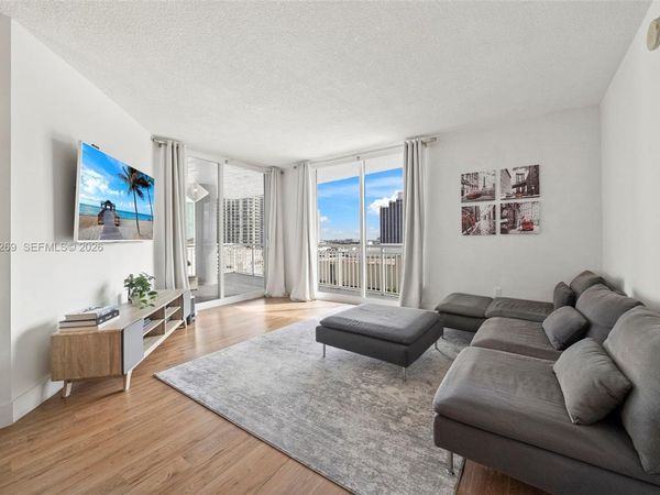 275 NE 18th St, Unit 1207, Miami, FL 33132