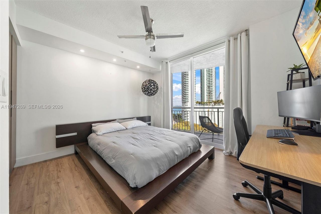 275 NE 18th St, Unit 1207, Miami, FL 33132 Photo