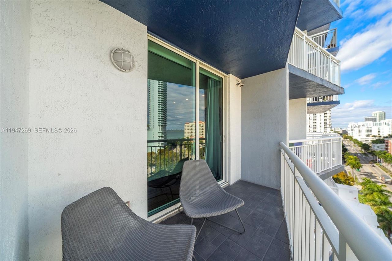 275 NE 18th St, Unit 1207, Miami, FL 33132 Photo