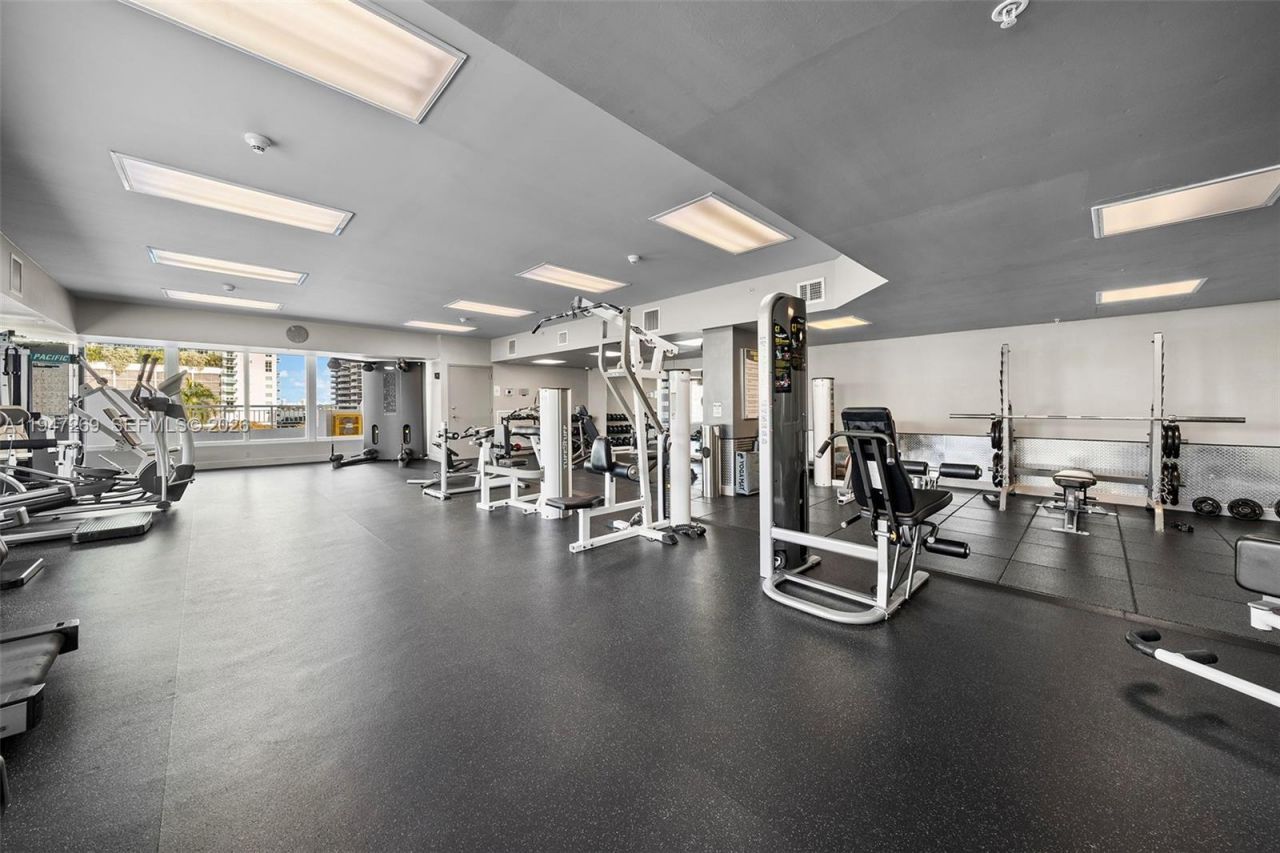 275 NE 18th St, Unit 1207, Miami, FL 33132 Photo