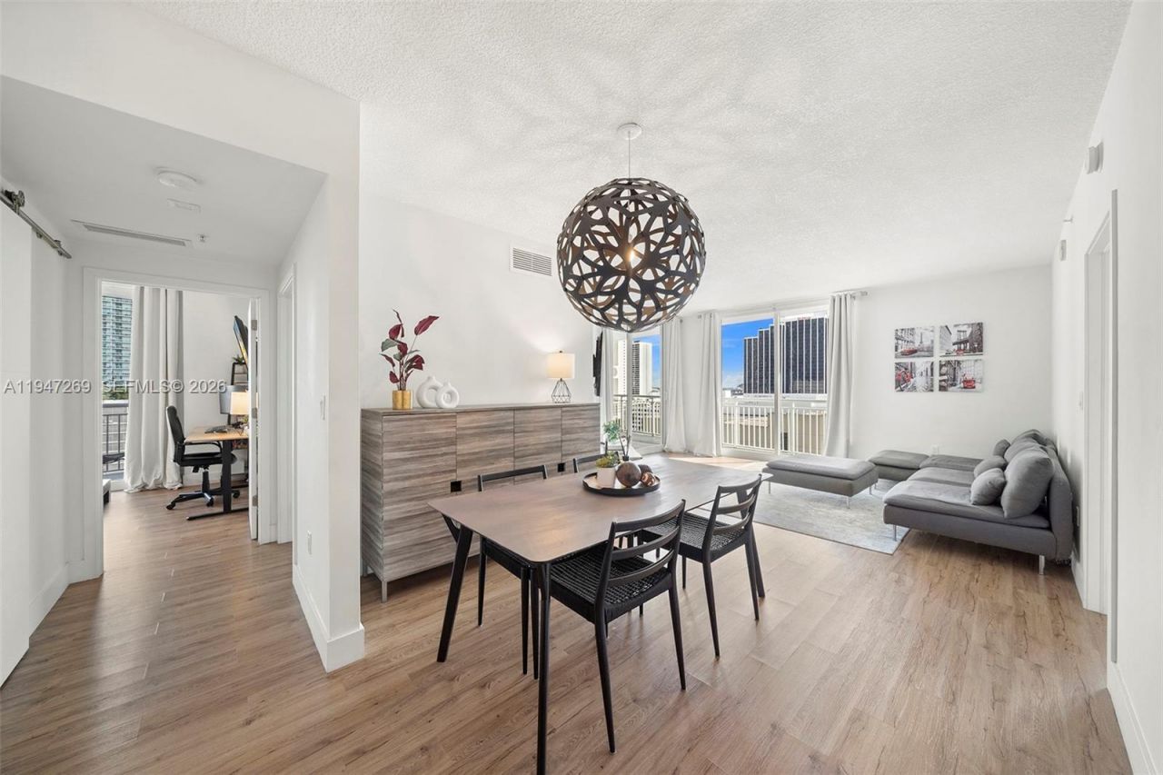 275 NE 18th St, Unit 1207, Miami, FL 33132 Photo