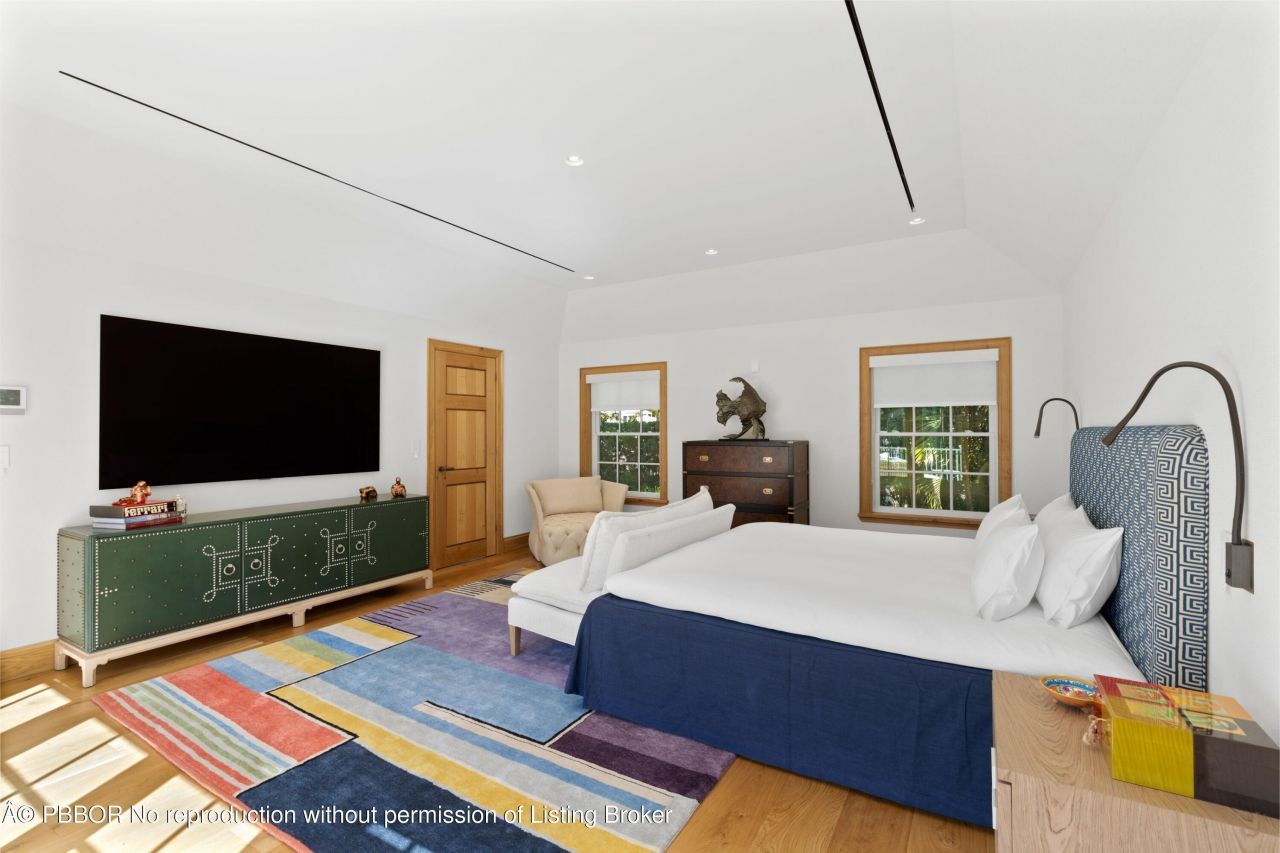 239 Emerald Lane, Palm Beach, FL 33480 Photo