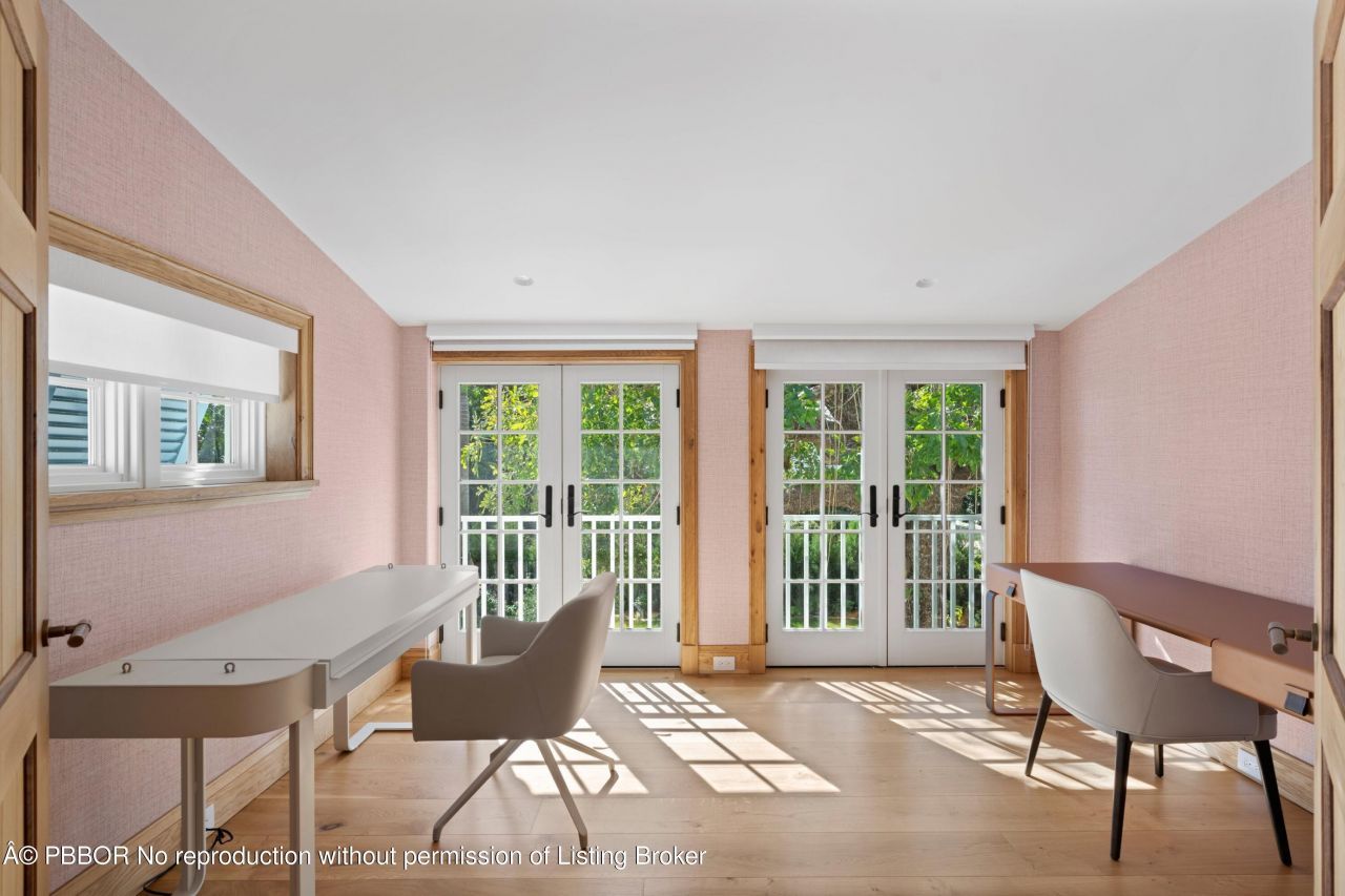 239 Emerald Lane, Palm Beach, FL 33480 Photo