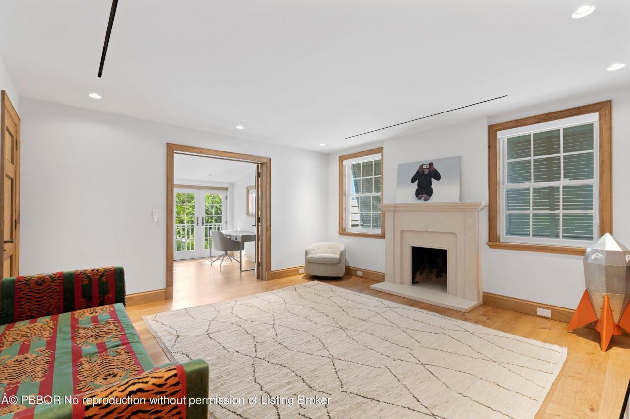 239 Emerald Lane, Palm Beach, FL 33480 Photo