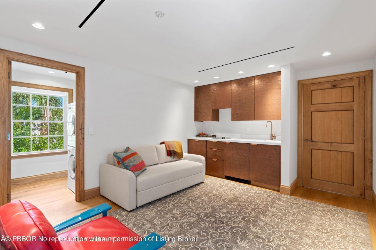 239 Emerald Lane, Palm Beach, FL 33480 Photo