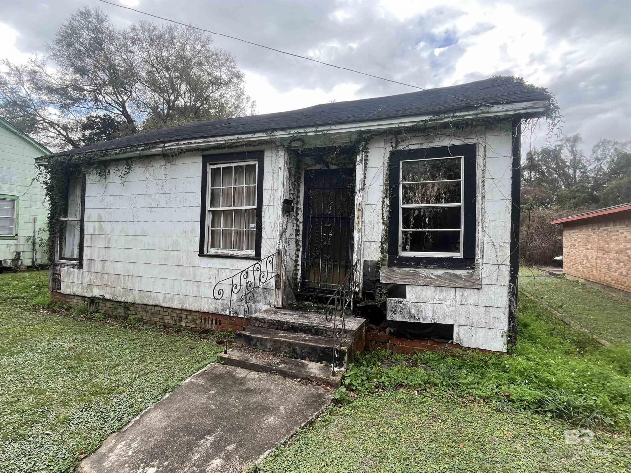 1955 Dr Martin Luther King Jr Avenue, Mobile, AL 36617 Main Photo