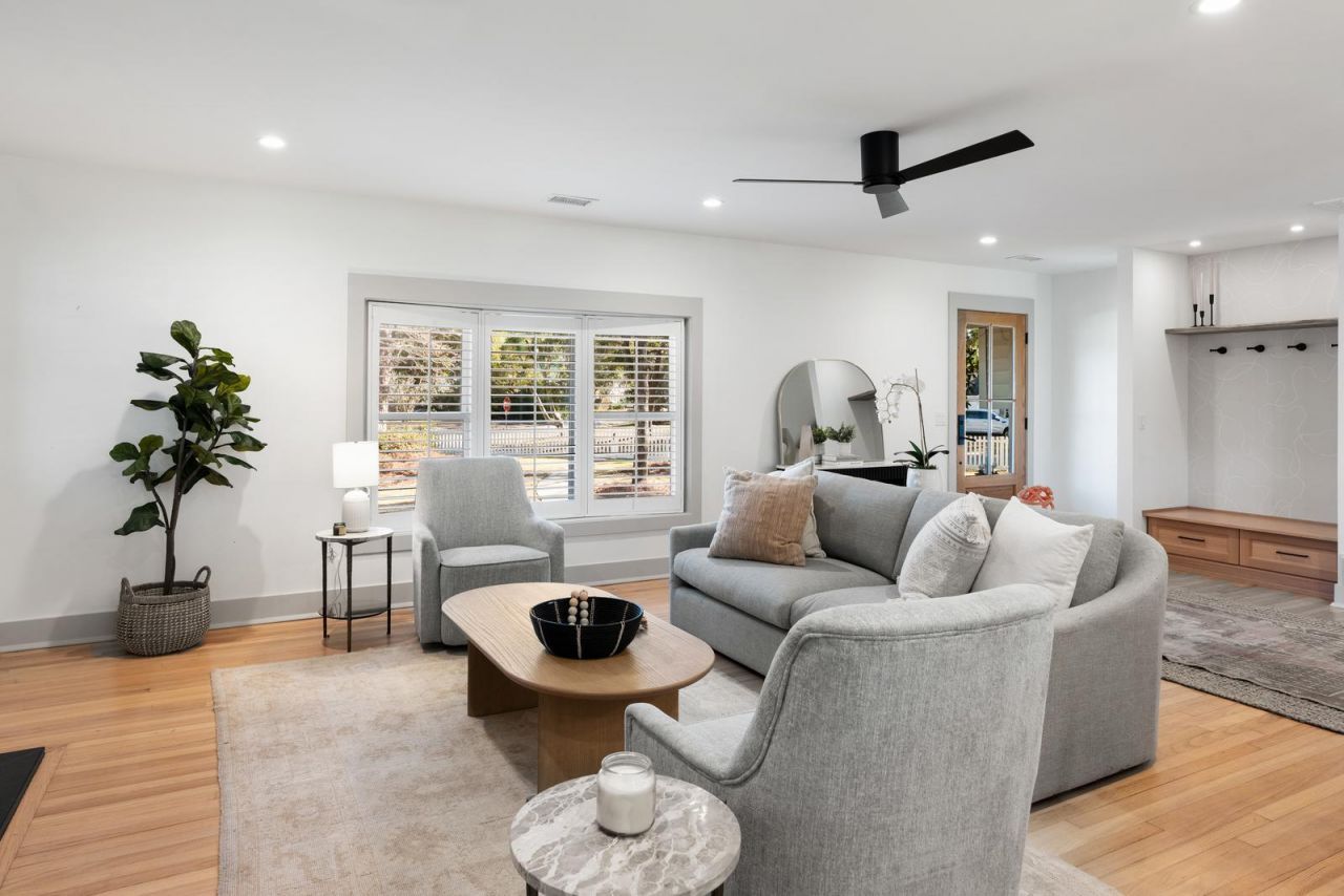 412 Palm Street Photo 7