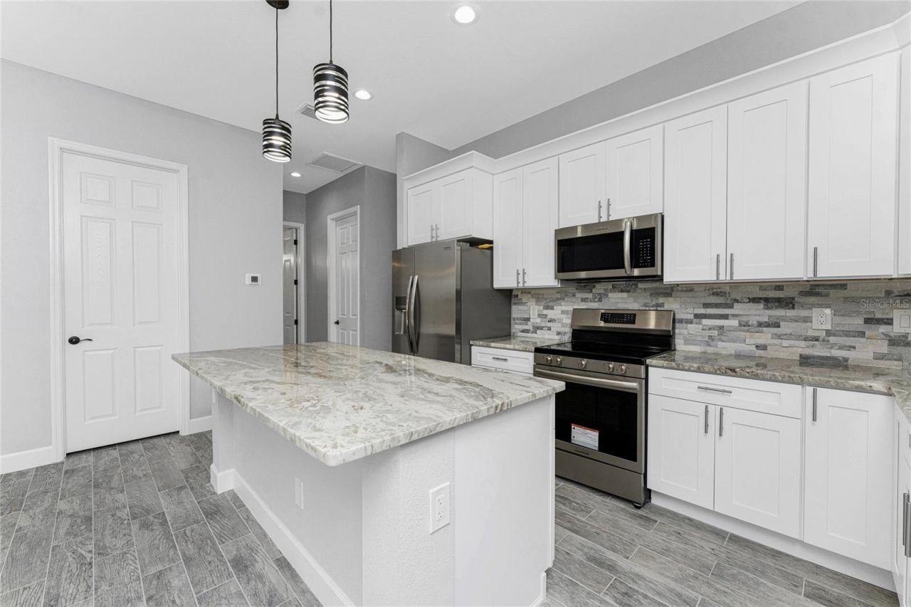 1036 San Cristobal Avenue, Punta Gorda, FL 33983 Photo