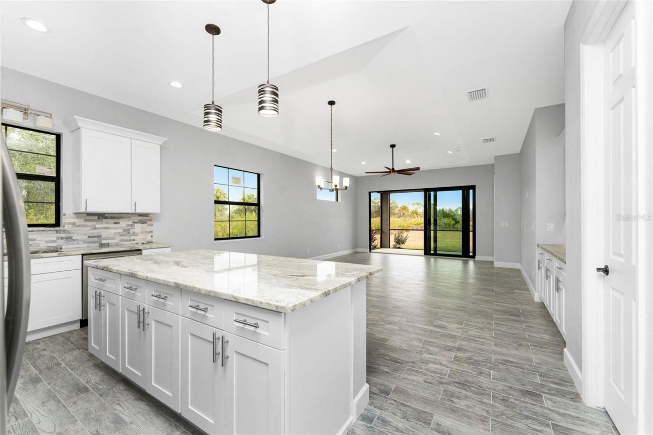 1036 San Cristobal Avenue, Punta Gorda, FL 33983 Photo