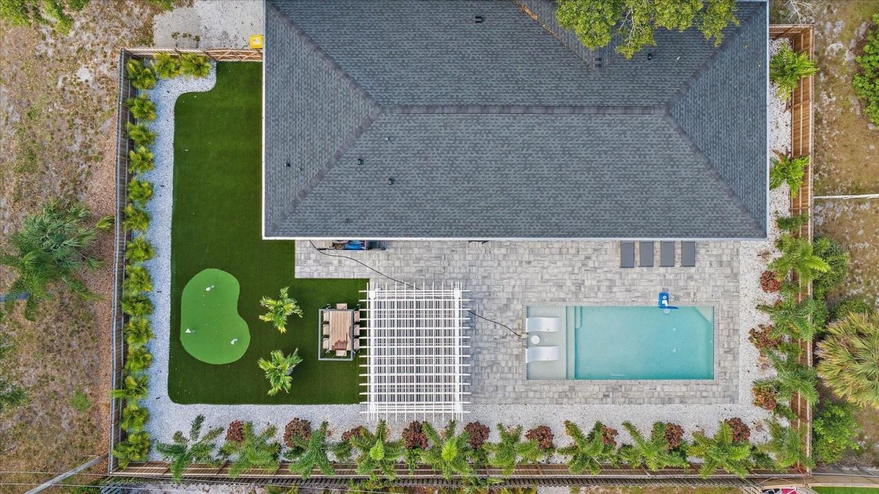 2402 Wisteria Street, Sarasota, FL 34239 Photo