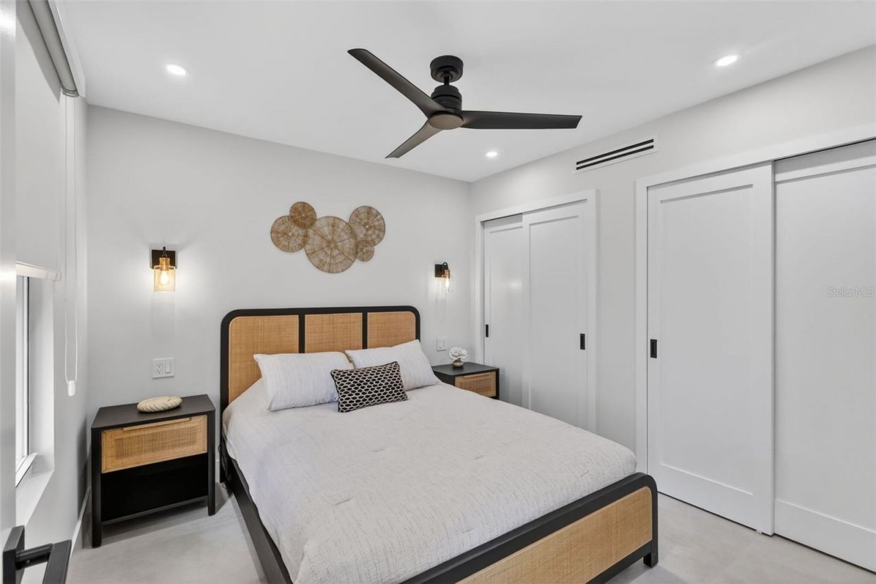 6063 E Peppertree Way, Unit 111, Sarasota, FL 34242 Photo