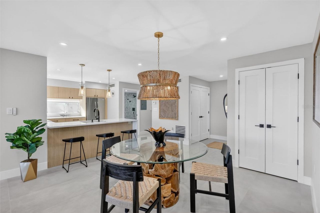 6063 E Peppertree Way, Unit 111, Sarasota, FL 34242 Photo