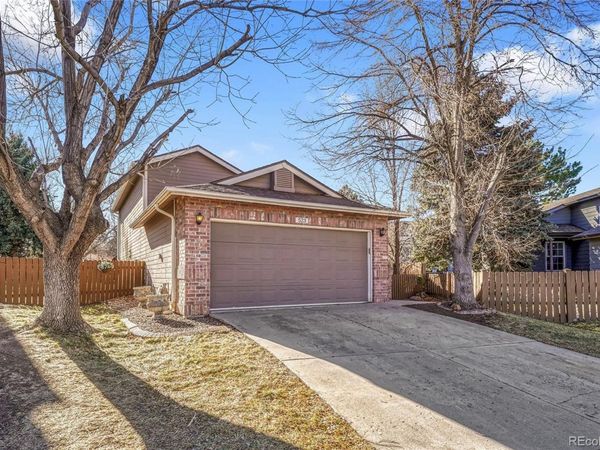 523 Chiswick Circle, Littleton, CO 80126