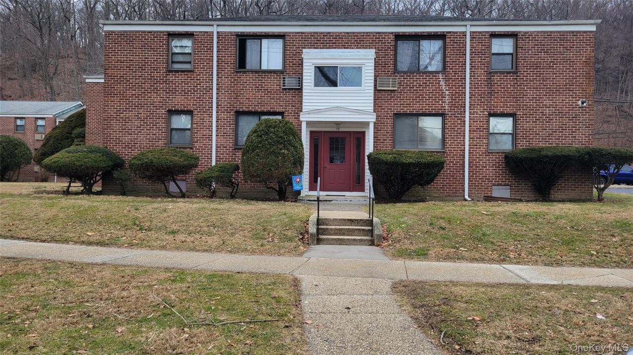 19 Lawrence Drive, Unit A, White Plains, NY 10603 Main Photo