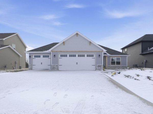 13223 Halen Hill Court, Fort Wayne, IN 46818