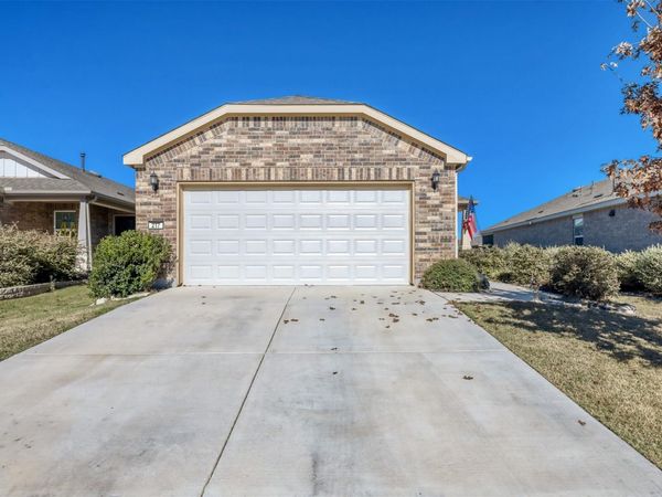 217 Comal LN, Georgetown, TX 78633