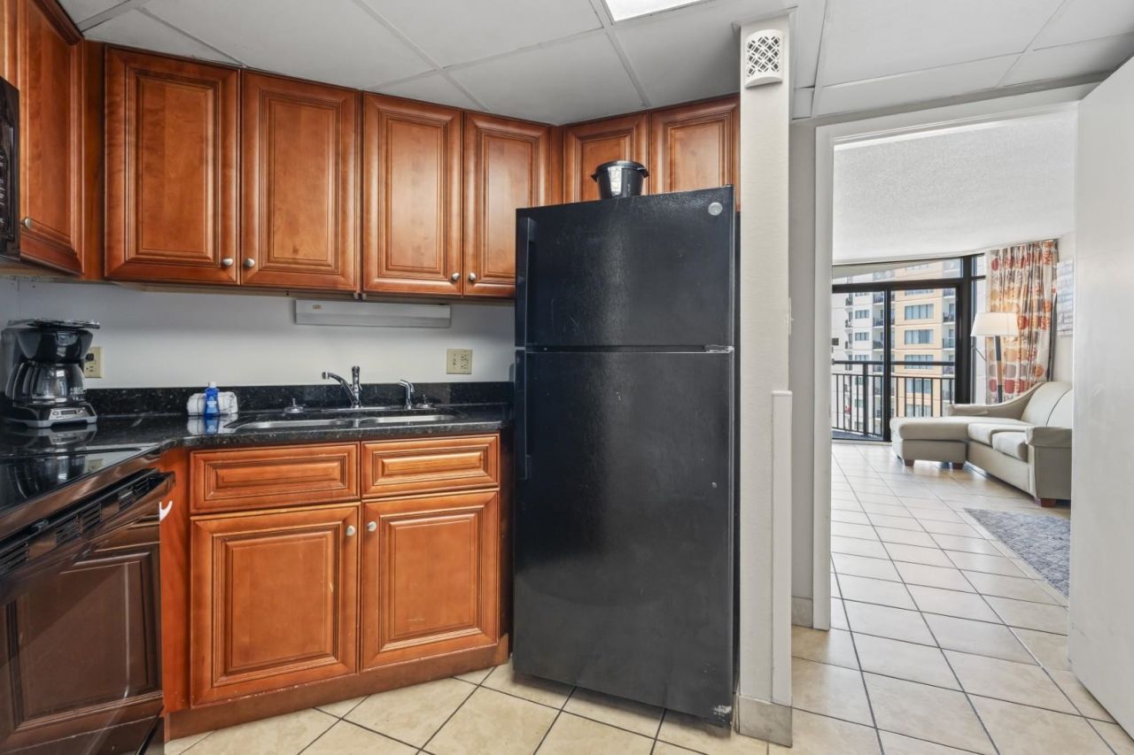 1501 S Ocean Blvd. Photo 4