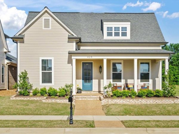 428 CATAWBA VALLEY DR, Collierville, TN 38017