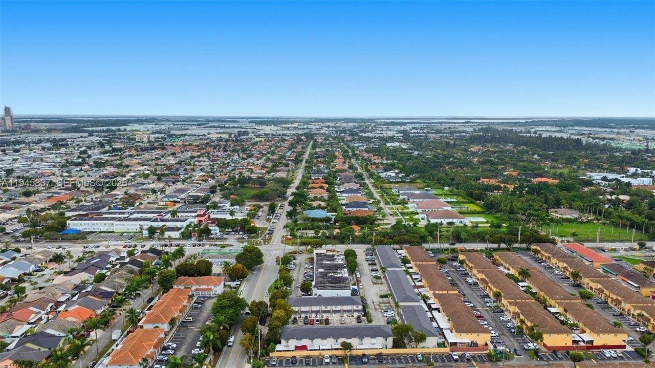 Confidential 76th St, Hialeah, FL 33018 Photo