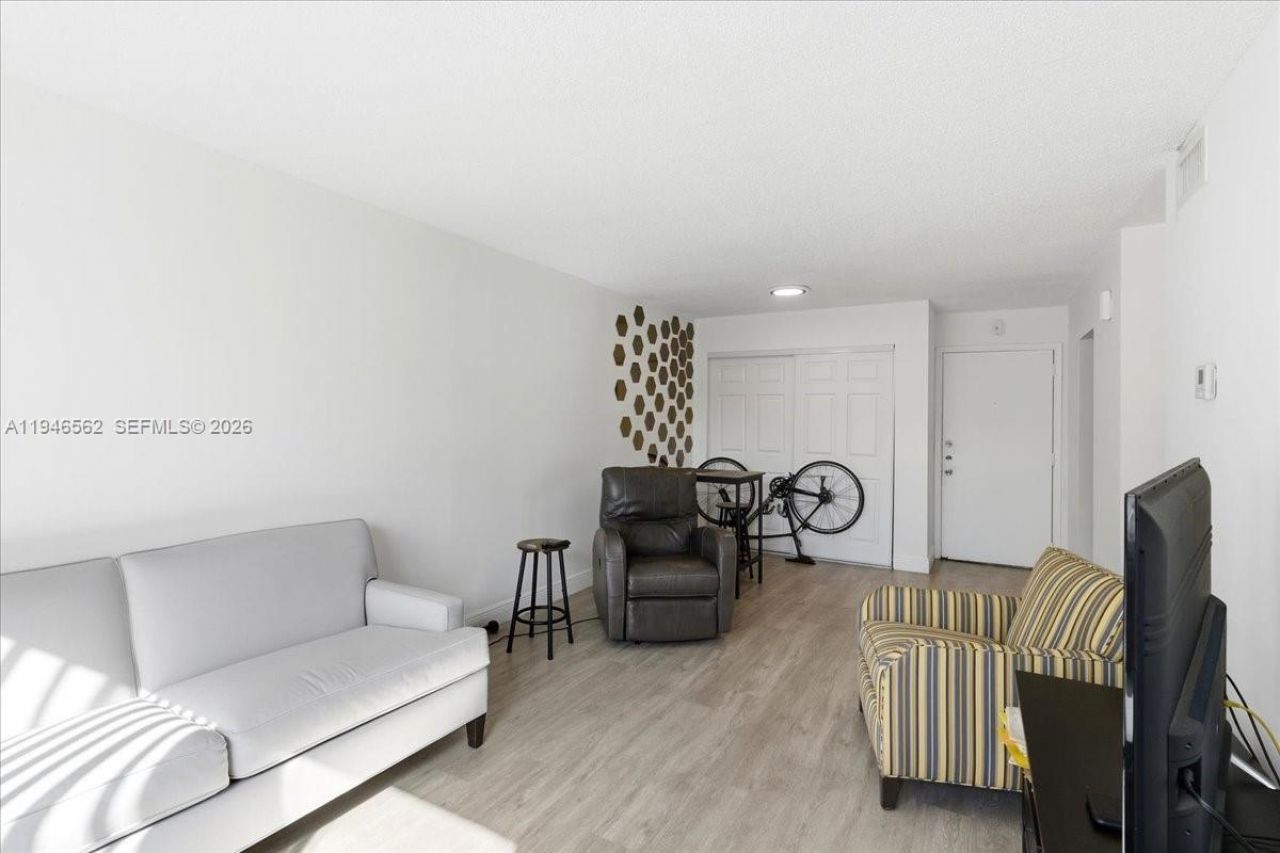 17255 SW 95th Ave, Unit 355, Palmetto Bay, FL 33157 Photo