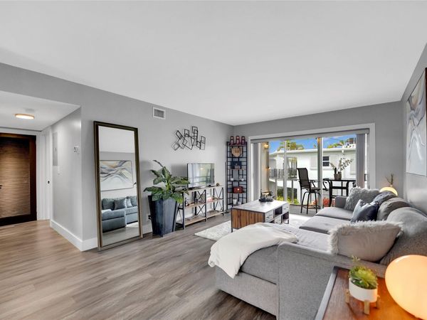 2161 NE 42nd Court, Unit 215, Lighthouse Point, FL 33064