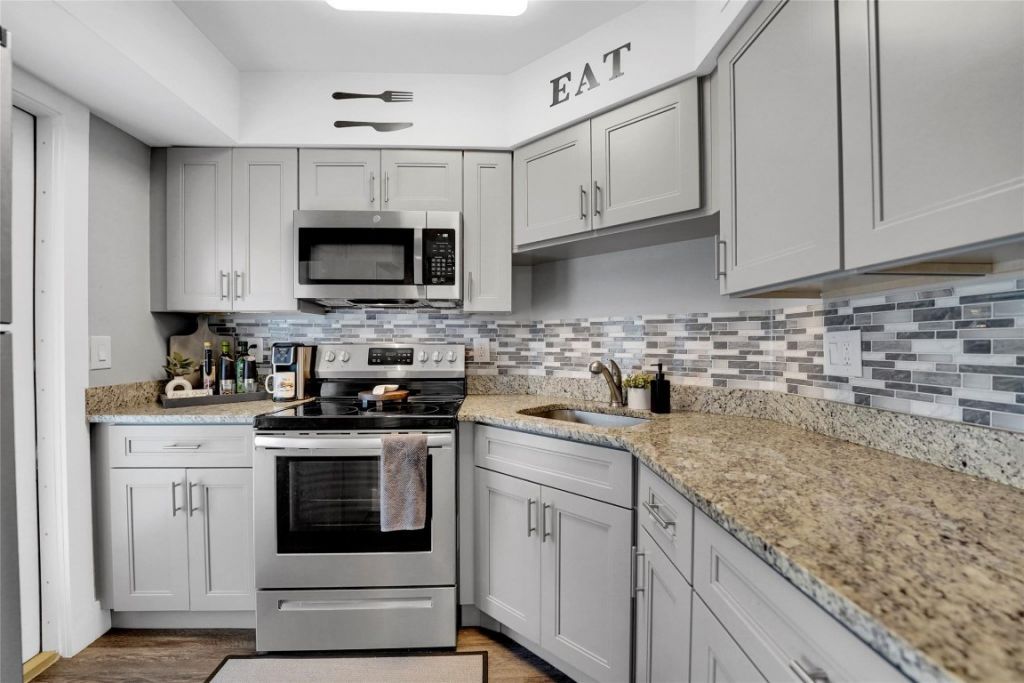 2161 NE 42nd Court, Unit 215, Lighthouse Point, FL 33064 Photo