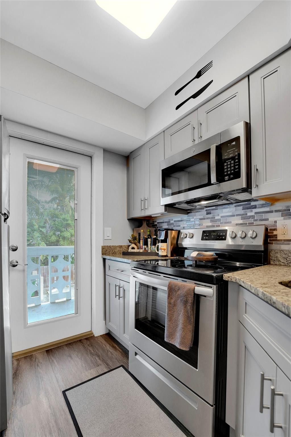 2161 NE 42nd Court, Unit 215, Lighthouse Point, FL 33064 Photo