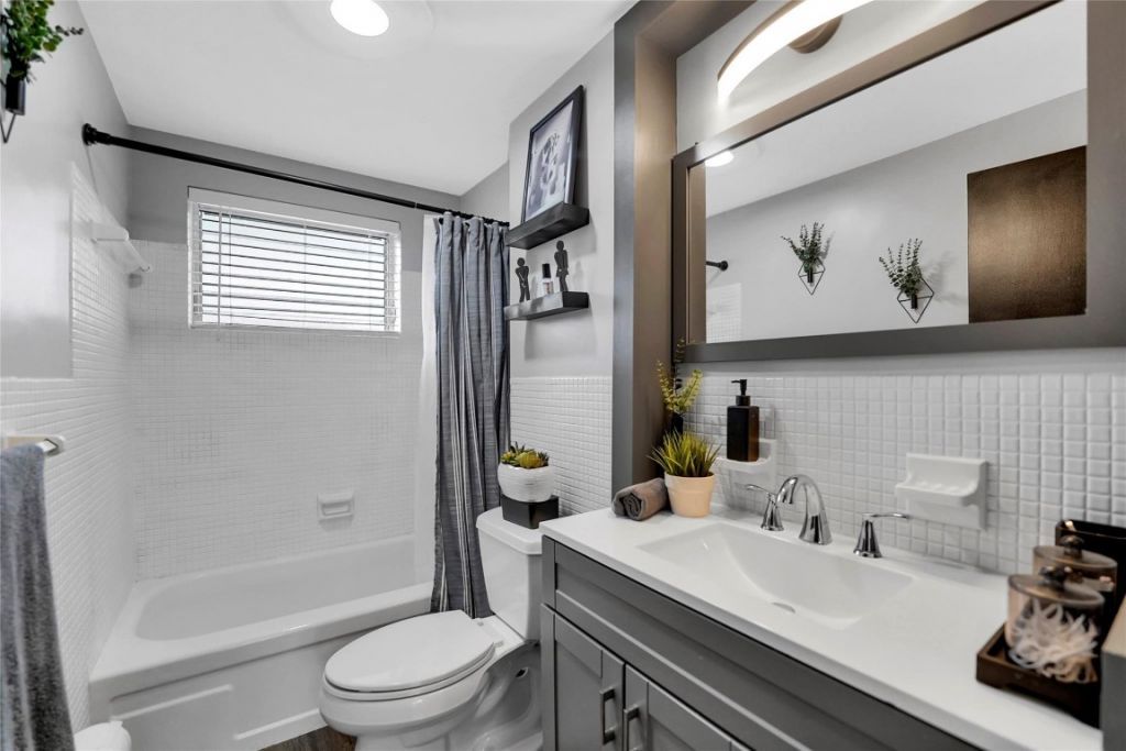 2161 NE 42nd Court, Unit 215, Lighthouse Point, FL 33064 Photo