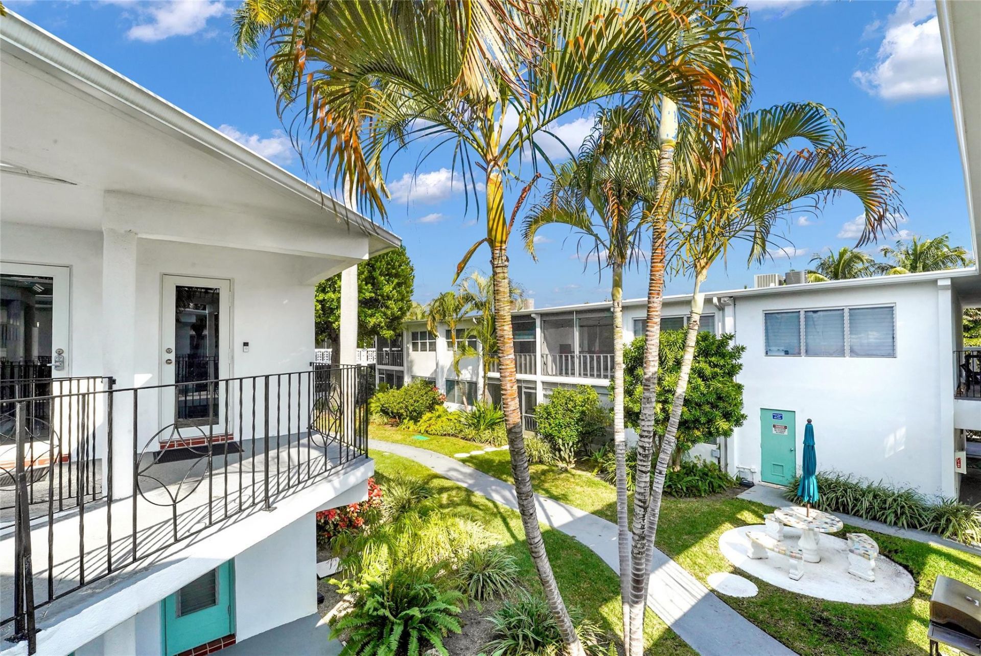 2161 NE 42nd Court, Unit 215, Lighthouse Point, FL 33064 Photo