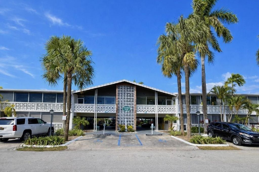 2161 NE 42nd Court, Unit 215, Lighthouse Point, FL 33064 Photo