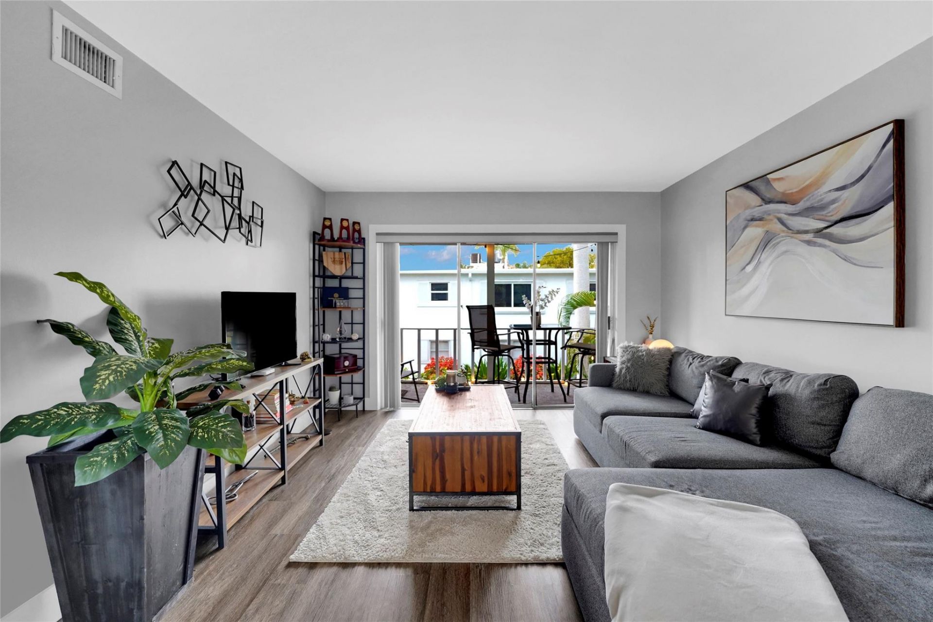 2161 NE 42nd Court, Unit 215, Lighthouse Point, FL 33064 Photo