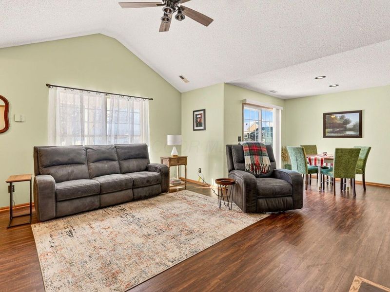 1252 Dunhurst Street , Circleville, OH 43113 Photo 18