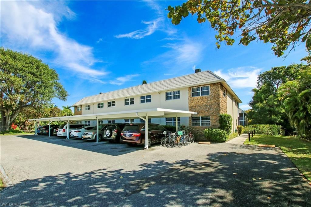 561 Periwinkle Way, Unit E2, Sanibel, FL 33957 Photo