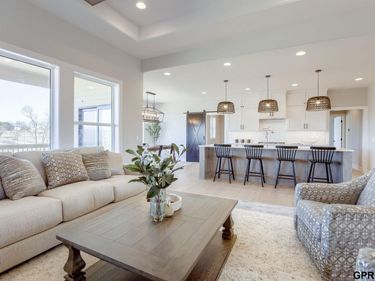 21057 Howe Street, Omaha, NE 68022